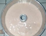 Foto langkah ke 12 dari resep Strawberry Oreo Chiffon Cake.