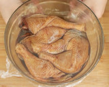 Foto langkah ke 2 dari resep Ayam Goreng Hong Kong Devina Hermawan.