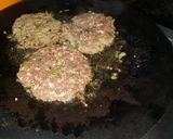 A picture of step 2 of Keema ki tikki.