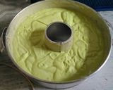 Foto langkah ke 4 dari resep Bolu Panggang Simple.