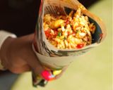 A picture of step 5 of Kolkata Jhal Muri (street food).