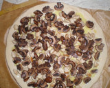Foto del paso 7 de la receta: Pizza de pollo, setas y pasta de jengibre y ajo