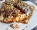 A picture of step 6 of T-Bone Steak on Toast w/Creamed Drip Sauce & Red Pepper +Parsley.