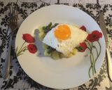A picture of step 5 of Green beans with potatoes and eggs.