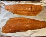 A picture of step 1 of Honey Bbq Broiled Salmon.