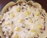 A picture of step 4 of Simple Rhubarb Pie.