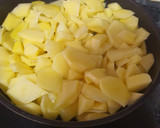 Foto del paso 2 de la receta: Tortilla de patata sin cebolla