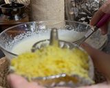 صورة لخطوة 6 من وصفة كيكة الليمون المنعشة 🍋🍋🍋مسكوتشو بالقارص
