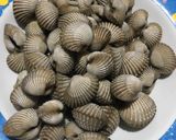 Foto langkah ke 1 dari resep Kerang dara saos lada hitam.