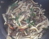 Foto del paso 4 de la receta: Casareccia al ragú con champiñones