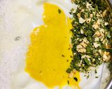 Foto del paso 1 de la receta: ALIÑO DE YOGURT para condimentar ensaladas🥗verduras🥬🥦🍆o usar como dip🍲