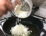Foto del paso 2 de la receta: Masa de croquetas de pollo