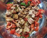 Foto del paso 2 de la receta: Ensalada tibia de fideos y atún