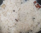 A picture of step 1 of અવધી વેજ લેયર્ડ પુલાવ.