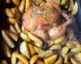 Une image de l'étape 2 de Poulet entier rôti et ses pommes de terre dorés.