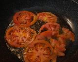 Foto del paso 1 de la receta: Desayuno delicioso! Huevos revueltos con tomate 🍅🍳