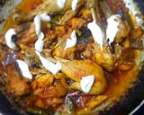 A picture of step 10 of Chicken Shinwari Karahi with cream.