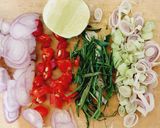 Foto langkah ke 1 dari resep Sambal Matah.