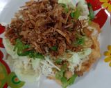 Foto langkah ke 4 dari resep Tahu campur sambal kacang.