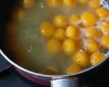 Foto langkah ke 3 dari resep Kolak biji salak ubi kuning.