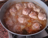 Foto del paso 4 de la receta: Pollo en salsa de cerveza