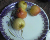 A picture of step 1 of Apple  dates halwa.
