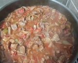 A picture of step 3 of Beef Cubes with Onions and Peppers 🧅🫑.