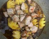 Hình bước làm 2 của món Cá ngừ kho thơm