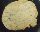 A picture of step 3 of Besan ka chilla.