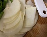 A picture of step 6 of Nabe Kimchi.