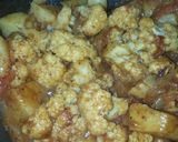 A picture of step 5 of Cauliflower dry bhaji.