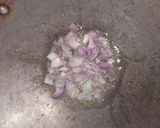 A picture of step 3 of Yummy idlii.