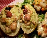Foto del paso 8 de la receta: Patata asada, rellena de filetes de pollo al ajillo y perejil