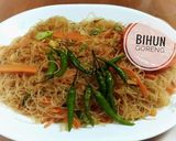 Foto langkah ke 7 dari resep Bihun Goreng Yummy.