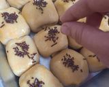 Foto langkah ke 10 dari resep Bolen pisang empuk (pakai korsvet).