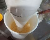 Foto del paso 3 de la receta: Batido de banana, durazno y naranjas😋