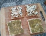 A picture of step 3 of Moong sprout grilled sandwitch.