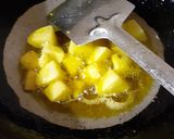 চিংড়িমাছ দিয়ে মোচার সব্জি (Chingri mach diye mocha ghonto recipeb in Bengali) রেসিপির ধাপ 3 ছবি