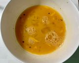 Hình bước làm 1 của món 🍳🥚Trứng chiên cà chua 🍅