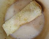 A picture of step 5 of Stuffed bread roll.