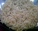 A picture of step 7 of Chinese Bhel with Maggi.