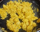கடலை மாவு பர்பி (besan burfi recipe in Tamil) ரெசிபி ஸ்டேப் 2 புகைப்படம்