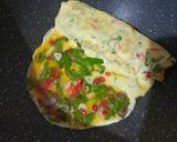 Foto langkah ke 4 dari resep Telur Dadar Daun Melinjo.