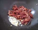 Foto del paso 3 de la receta: Wok, chop suey, comida china, arroz frito, revuelto