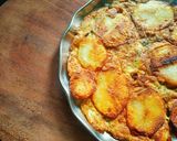 A picture of step 6 of Potato/Spanish omelette.