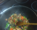 Foto del paso 2 de la receta: Arroz con chocos y mejillones con alioli