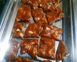 A picture of step 4 of Jaggery Chikki.