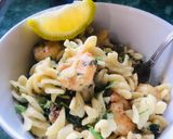 A picture of step 4 of Creamy Garlicky Shrimp with Pasta 🍤.
