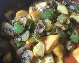 A picture of step 5 of Kadai Paneer.