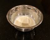Surprise Vanilla Cupcakes with White Chcolate Cream Frosting recipe step 3 photo